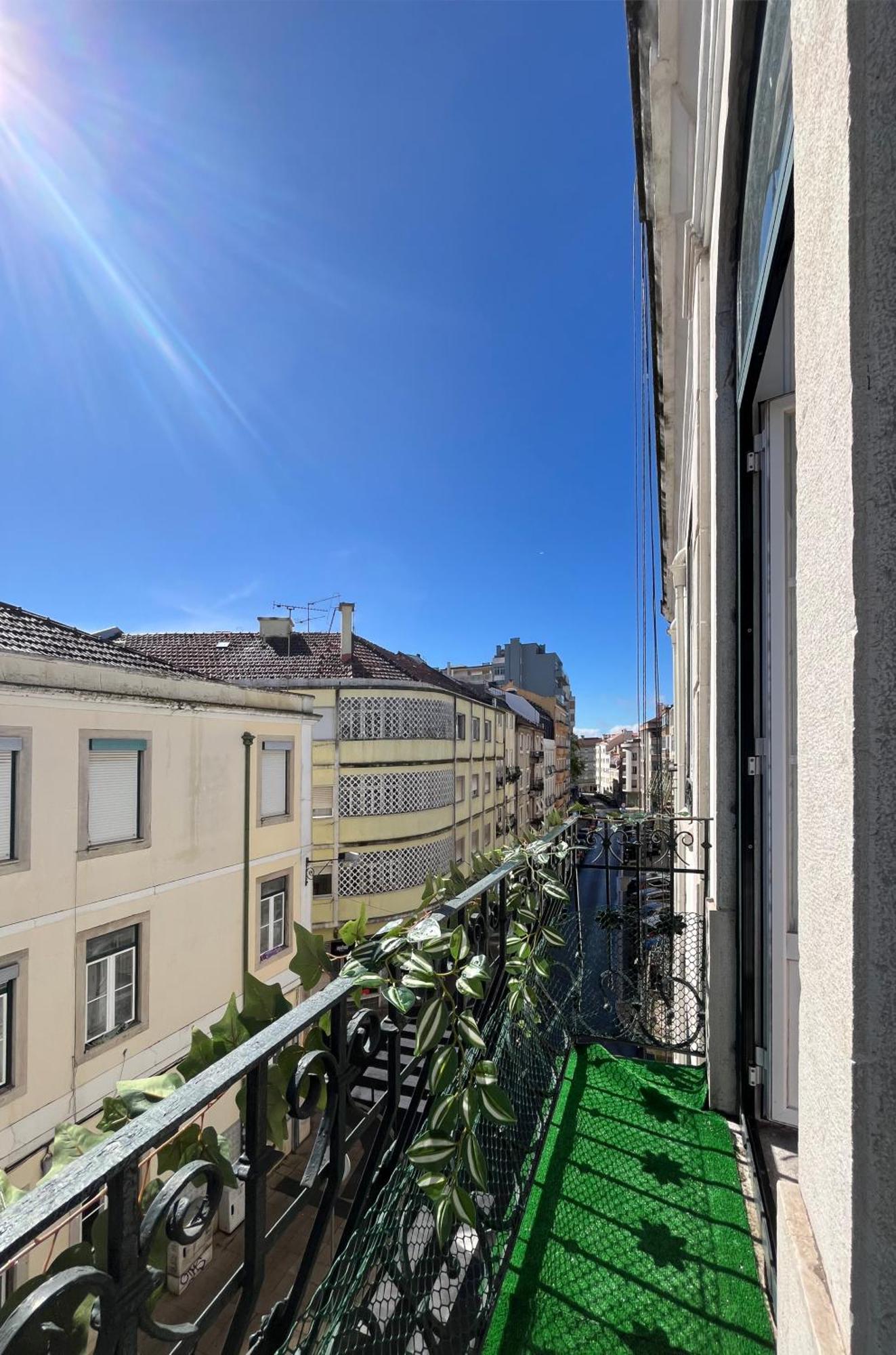 Quarto No Apartamento Pombal Lisboa Luaran gambar