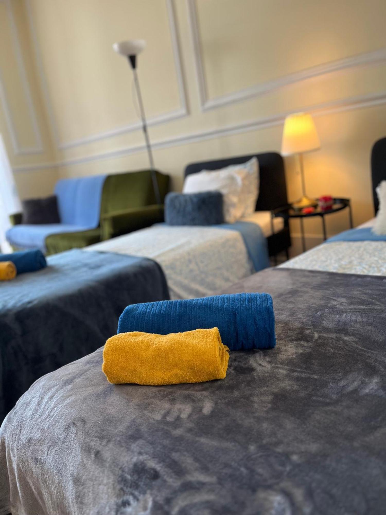 Quarto No Apartamento Pombal Lisboa Luaran gambar